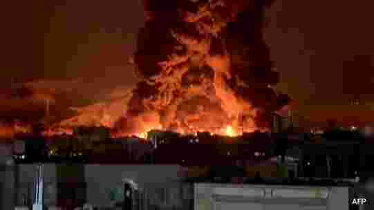 اِسرایٖل ایٖران کؠن تَوانٲیی مَرکَزَن پؠٹھ مُمکِنہٕ حَملَن خٲطرٕ تٲیار، اَمریٖکی مَنظوٗری ہُینٛد اِنتِظار